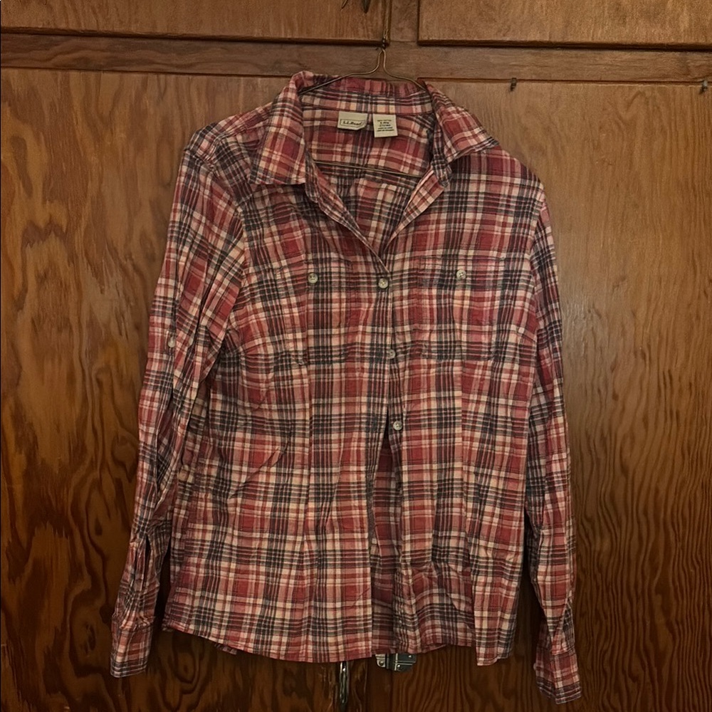 Levi's Red Plaid Button-Up Shirt
